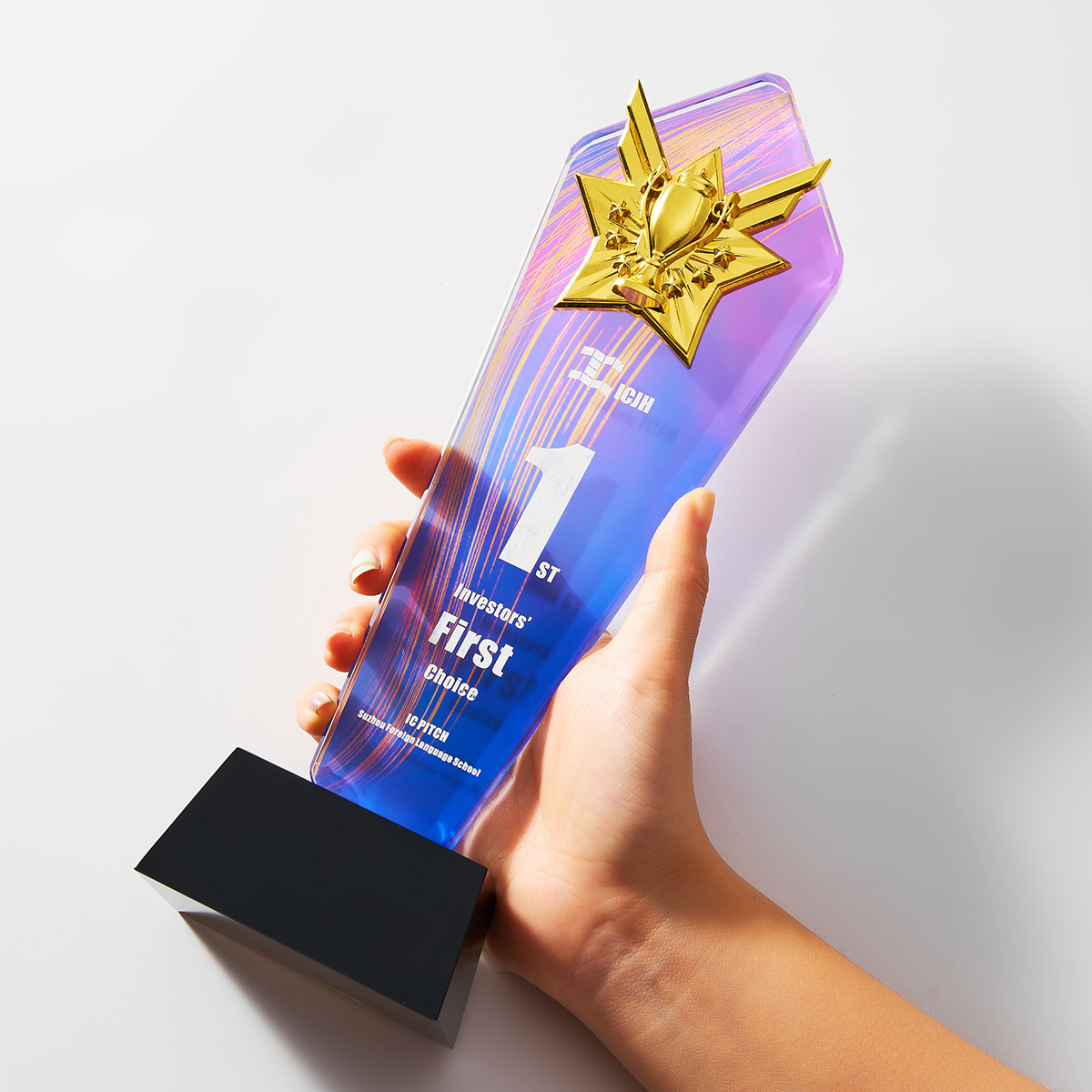 Badminton Cup - 2025년 신규 디자인 트로피 골든컵 엄지손가락